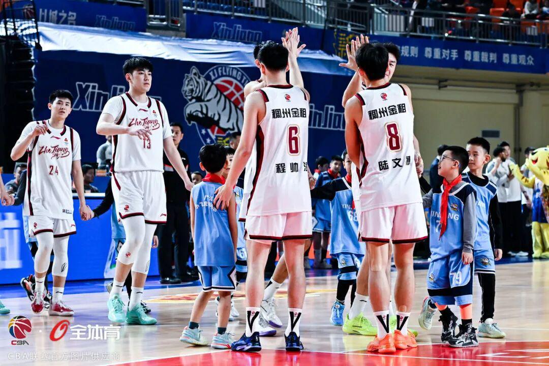 云开体育网址-【CBA联赛】第二十三轮｜第一阶段收官，浙江稠州金租61-59胜新疆伊力特！